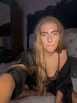 Summer Paige online show from February 1, 12:51 am