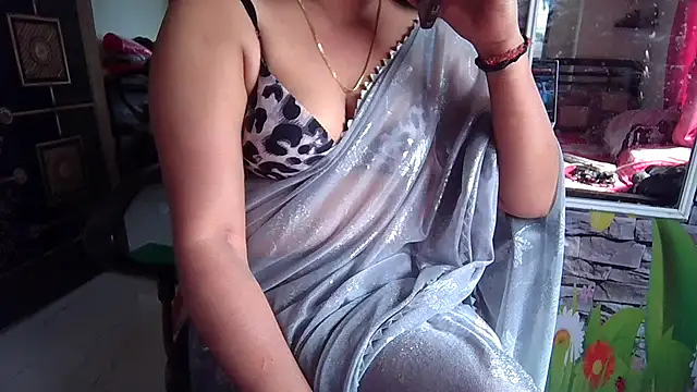 sexy-honey09 online show from January 12, 6:51 am