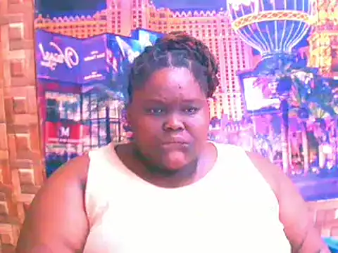 Snapshot of EbonyHotBuns chatting on February 2, 7:34 pm EbonyHotBuns online show from February 2, 7:34 pm