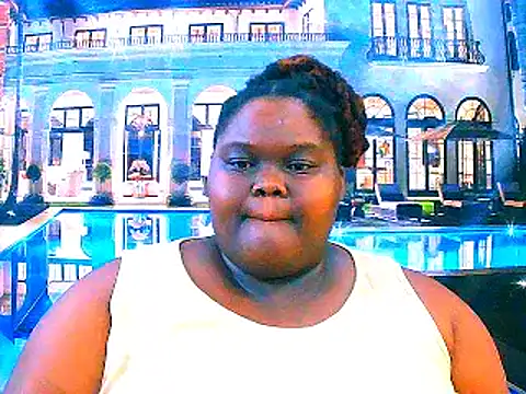 Snapshot of EbonyHotBuns chatting on February 8, 6:50 am EbonyHotBuns online show from February 8, 6:50 am