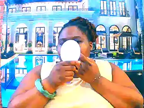 Snapshot of EbonyHotBuns chatting on February 10, 7:12 am EbonyHotBuns online show from February 10, 7:12 am