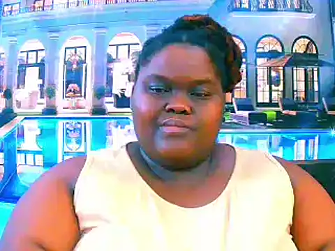 Snapshot of EbonyHotBuns chatting on February 17, 8:55 am EbonyHotBuns online show from February 17, 8:55 am