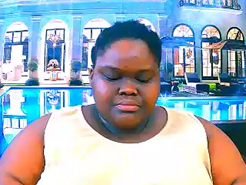 Snapshot of EbonyHotBuns chatting on March 10, 8:30 am EbonyHotBuns online show from March 10, 8:30 am