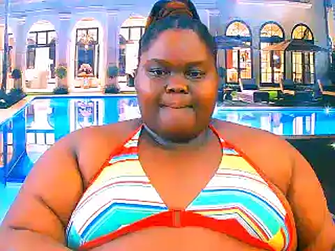 Snapshot of EbonyHotBuns chatting on March 24, 10:15 pm EbonyHotBuns online show from March 24, 10:15 pm