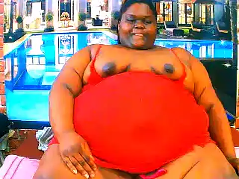 Snapshot of EbonyHotBuns chatting on April 15, 6:59 pm EbonyHotBuns online show from April 15, 6:59 pm