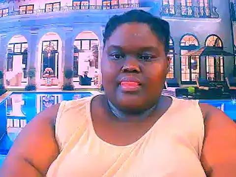 Snapshot of EbonyHotBuns chatting on July 1, 11:15 pm EbonyHotBuns online show from July 1, 11:15 pm