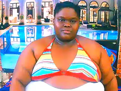 Snapshot of EbonyHotBuns chatting on July 17, 11:31 pm EbonyHotBuns online show from July 17, 11:31 pm