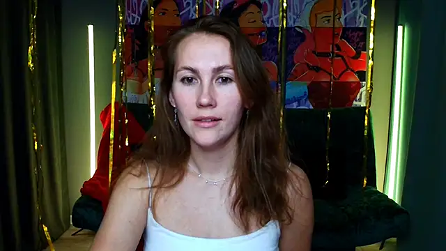 Snapshot of MichelleOrtis chatting on December 21, 4:36 pm MichelleOrtis online show from December 21, 4:36 pm