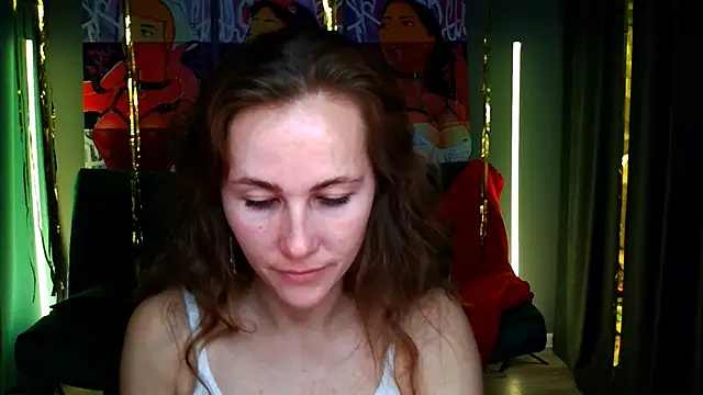 Snapshot of MichelleOrtis chatting on December 22, 7:42 pm MichelleOrtis online show from December 22, 7:42 pm