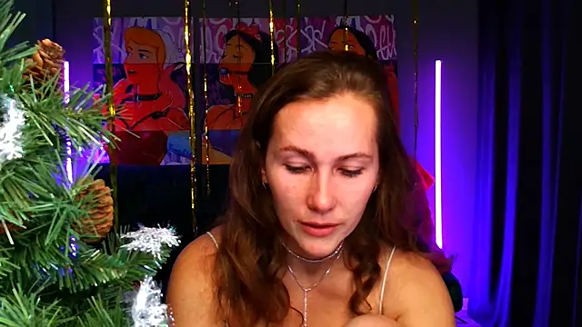 Snapshot of MichelleOrtis chatting on December 25, 7:34 pm MichelleOrtis online show from December 25, 7:34 pm