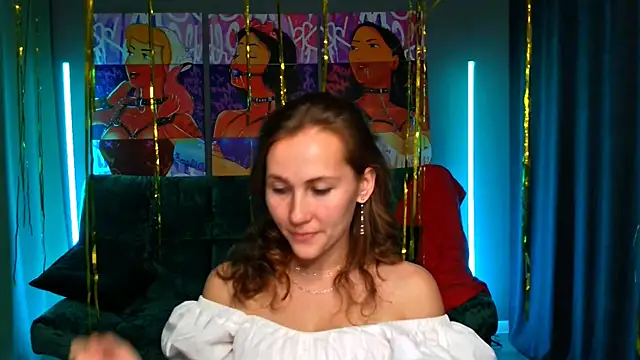 Snapshot of MichelleOrtis chatting on December 28, 5:14 pm MichelleOrtis online show from December 28, 5:14 pm