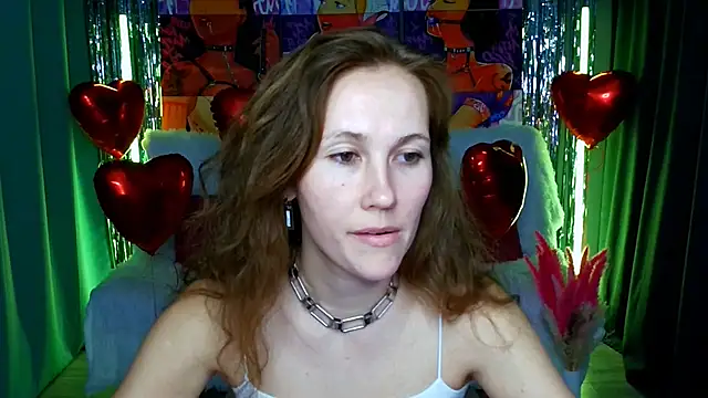 Snapshot of MichelleOrtis chatting on February 13, 4:39 pm MichelleOrtis online show from February 13, 4:39 pm