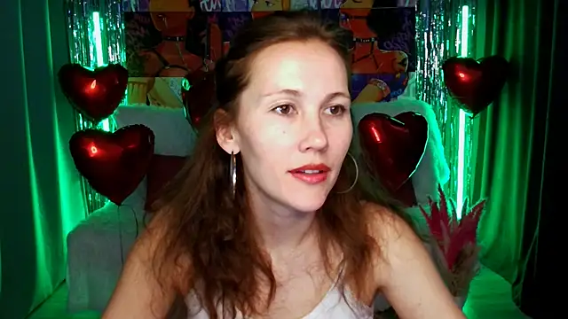 Snapshot of MichelleOrtis chatting on February 14, 12:47 pm MichelleOrtis online show from February 14, 12:47 pm