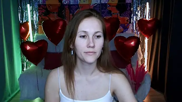 Snapshot of MichelleOrtis chatting on February 19, 7:27 pm MichelleOrtis online show from February 19, 7:27 pm