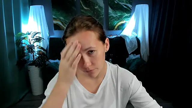 Snapshot of MichelleOrtis chatting on November 8, 11:47 pm MichelleOrtis online show from November 8, 11:47 pm