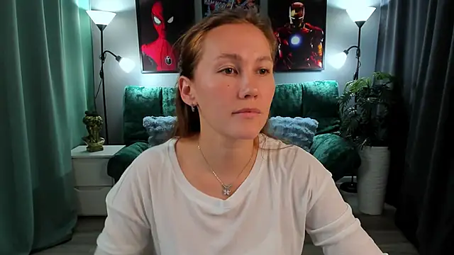 Snapshot of MichelleOrtis chatting on November 25, 12:05 pm MichelleOrtis online show from November 25, 12:05 pm