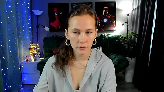 MichelleOrtis online show from December 15, 6:39 am