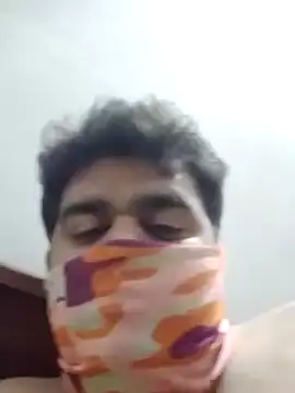 Snapshot of Happyman300 chatting on February 4, 7:55 pm Happyman300 online show from February 4, 7:55 pm