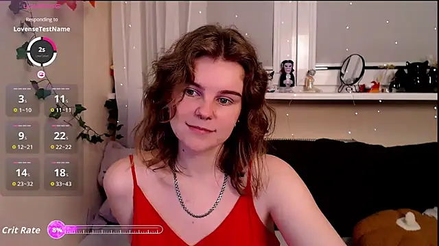 Snapshot of Moona_xx chatting on November 18, 6:34 pm Moona xx online show from November 18, 6:34 pm