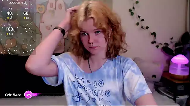 Moona xx online show from April 14, 9:43 pm