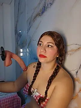 Snapshot of hade_cute chatting on July 9, 3:27 pm hade cute online show from July 9, 3:27 pm
