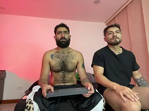 Snapshot of Drogamma chatting on February 15, 10:50 pm Drogamma online show from February 15, 10:50 pm