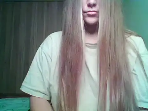 Evasapples online show from October 23, 9:57 pm