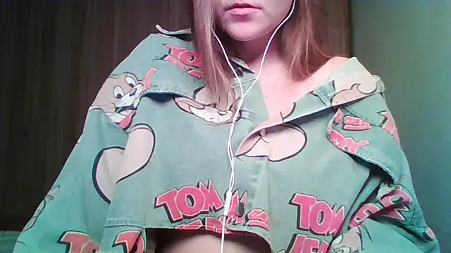 Evasapples online show from February 4, 7:09 pm