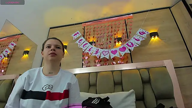 dorothy vegga online show from February 7, 4:16 am