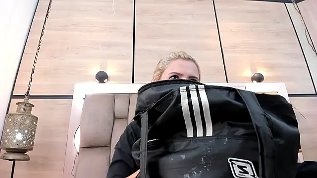 dorothy vegga online show from March 30, 3:29 am