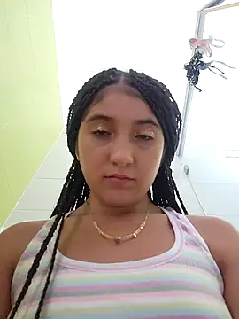 Snapshot of Matilda_russoo chatting on February 2, 7:25 pm Matilda russoo online show from February 2, 7:25 pm