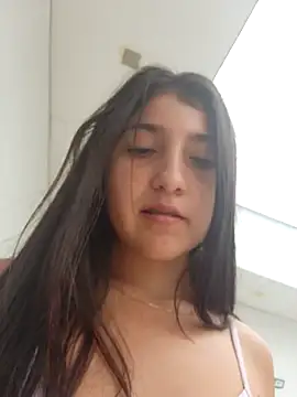 Snapshot of Matilda_russoo chatting on March 4, 5:03 pm Matilda russoo online show from March 4, 5:03 pm