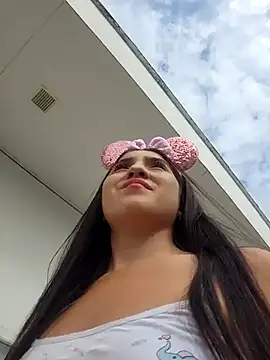 Snapshot of Matilda_russoo chatting on March 16, 1:27 pm Matilda russoo online show from March 16, 1:27 pm