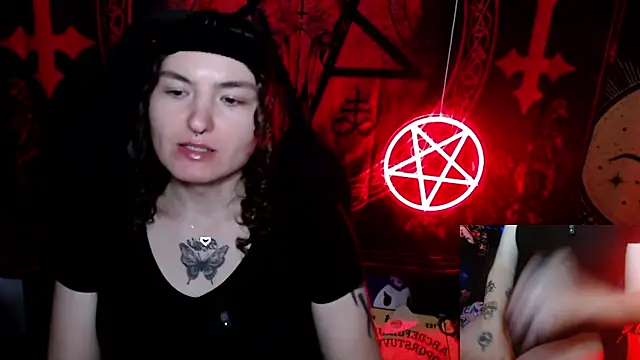 BrandiWRLD 999 online show from October 9, 7:34 pm