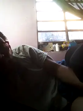 ardiente47 online show from October 9, 9:13 pm