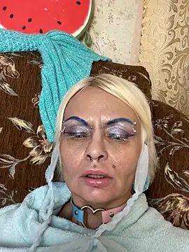 Snapshot of Gardener_of_Illusions chatting on January 30, 3:22 am Gardener of Illusions online show from January 30, 3:22 am