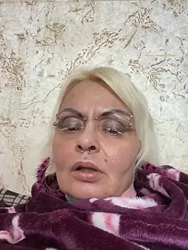 Snapshot of Gardener_of_Illusions chatting on February 16, 6:21 am Gardener of Illusions online show from February 16, 6:21 am