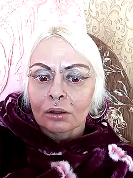 Snapshot of Gardener_of_Illusions chatting on February 20, 9:00 am Gardener of Illusions online show from February 20, 9:00 am