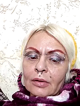 Snapshot of Gardener_of_Illusions chatting on March 1, 2:59 am Gardener of Illusions online show from March 1, 2:59 am