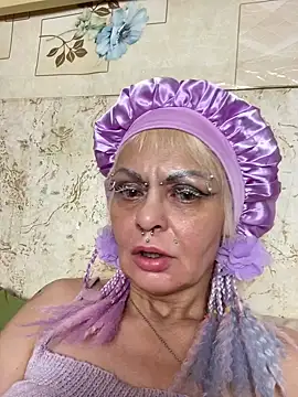 Snapshot of Gardener_of_Illusions chatting on March 15, 12:25 am Gardener of Illusions online show from March 15, 12:25 am