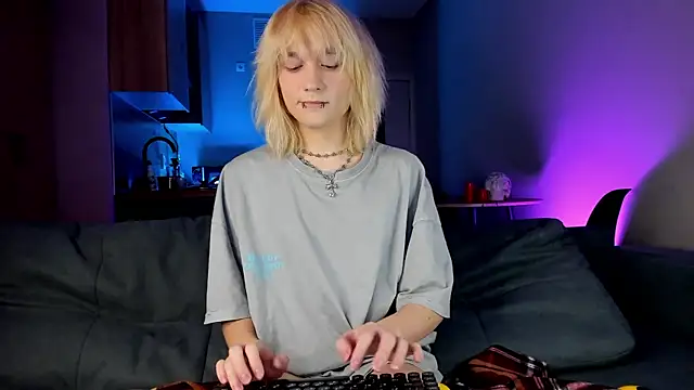 Gregory Byyrd online show from January 25, 7:18 pm