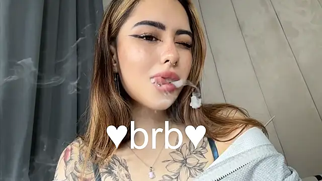 baby  kim online show from October 3, 8:00 am