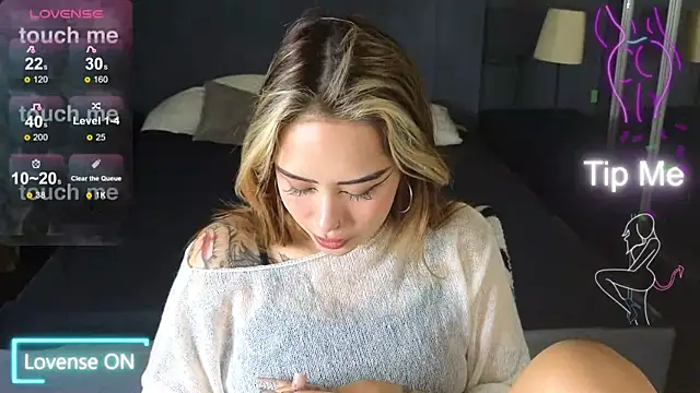 baby  kim online show from November 10, 10:36 am