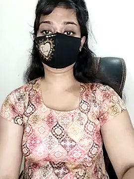 Snapshot of Tapur- chatting on October 6, 3:42 pm Tapur- online show from October 6, 3:42 pm