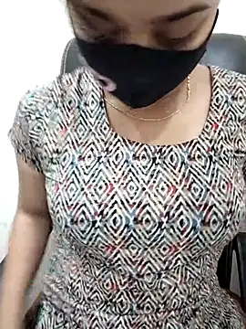 Snapshot of Tapur- chatting on October 10, 6:56 am Tapur- online show from October 10, 6:56 am