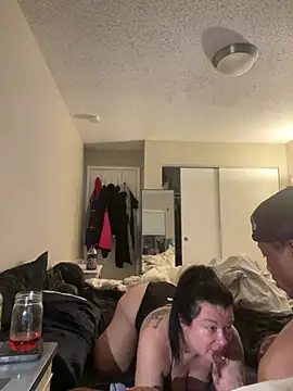 Snapshot of megstarzxxx chatting on March 4, 12:39 am megstarzxxx online show from March 4, 12:39 am