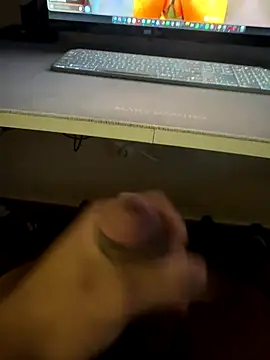 Snapshot of Casal_sexy_love chatting on November 12, 5:02 pm Casal sexy love online show from November 12, 5:02 pm