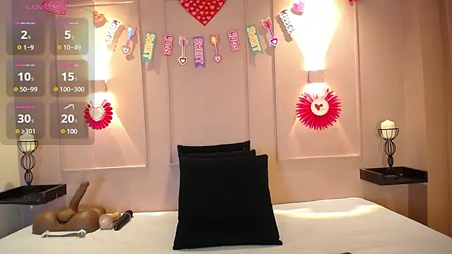 HAYLANISMITH online show from February 14, 12:14 pm