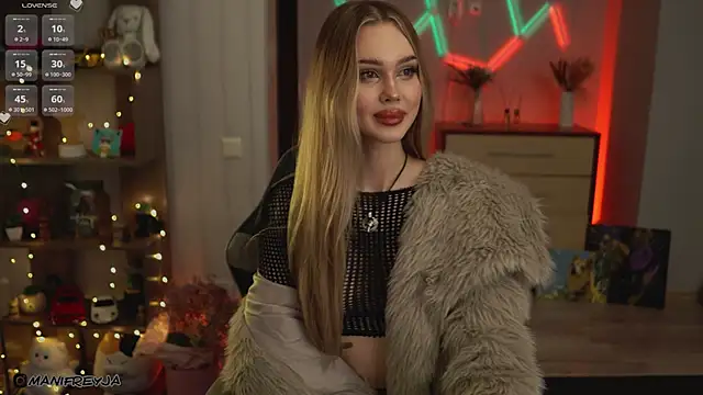 ManiFreyja online show from November 17, 7:19 pm