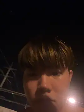 Snapshot of thehornyboyz chatting on January 6, 1:08 pm thehornyboyz online show from January 6, 1:08 pm